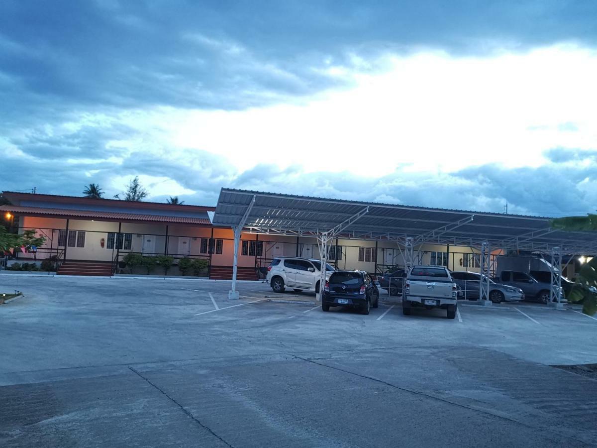 Ban Luang yakınında 18 m2 stüdyo Daire, 1 banyolu Chom Thong Dış mekan fotoğraf